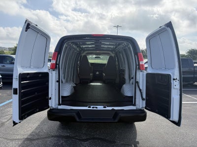 2026 Chevrolet Express Cargo 1WT