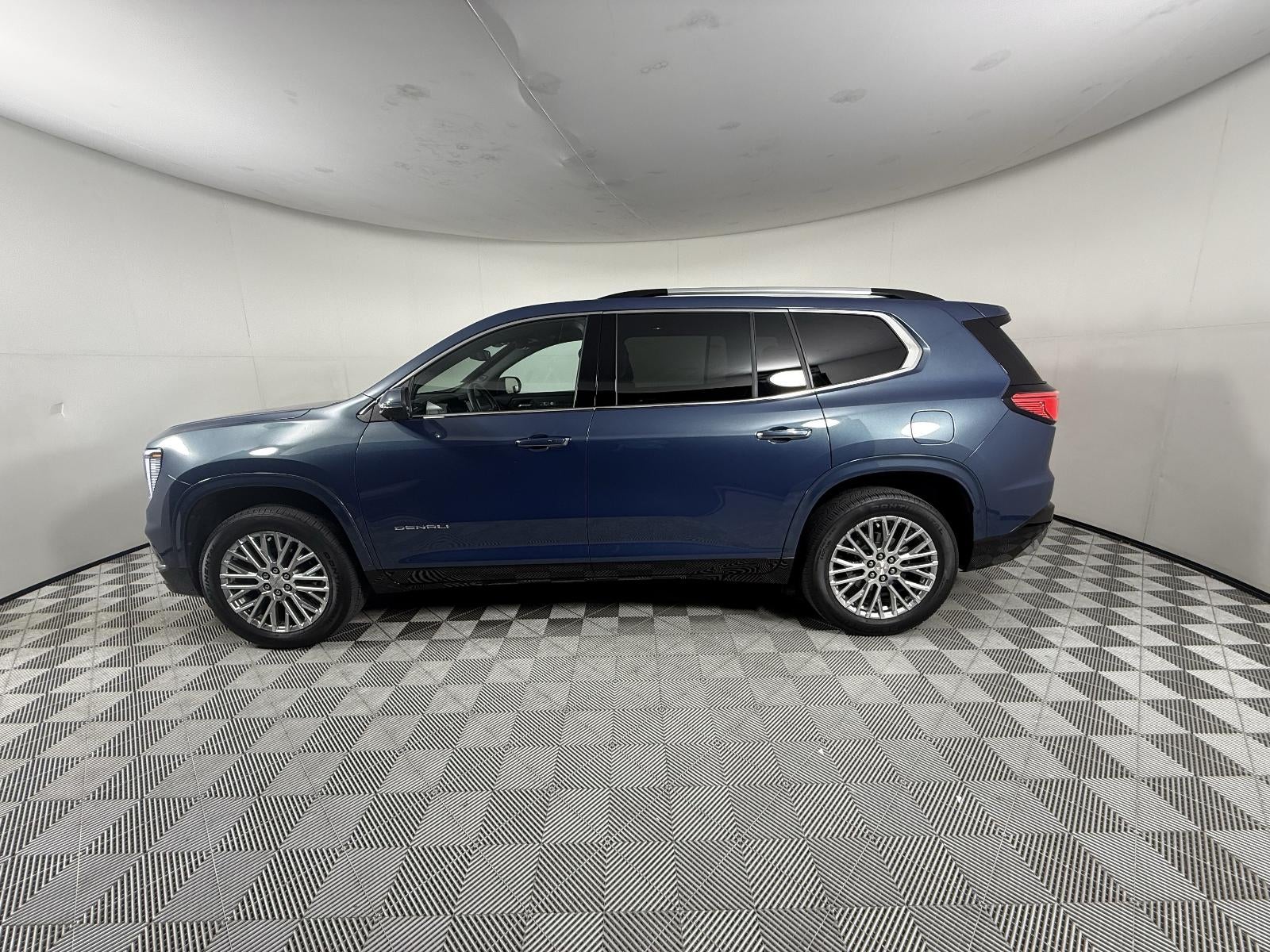2025 GMC Acadia Denali