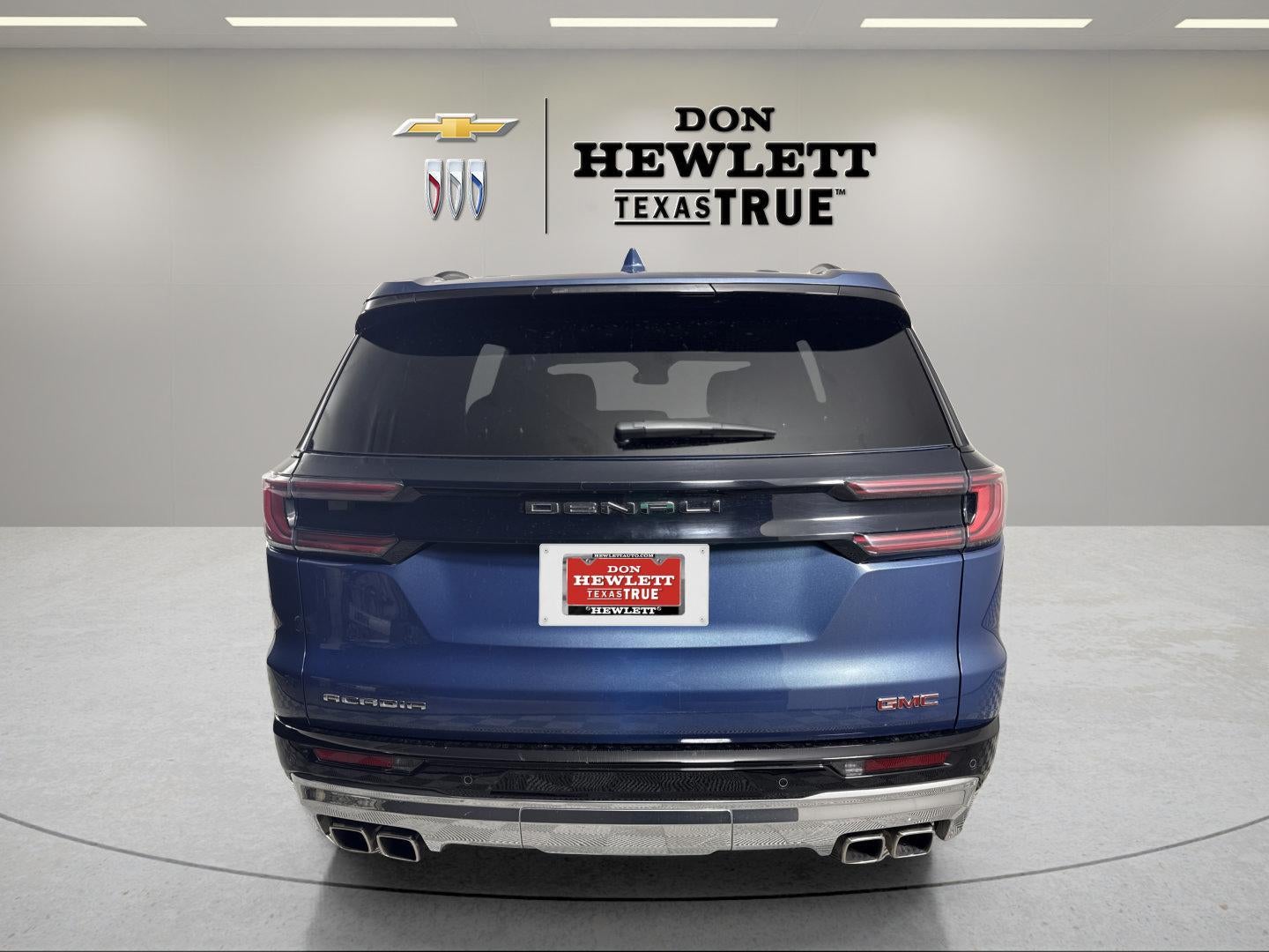 2025 GMC Acadia Denali