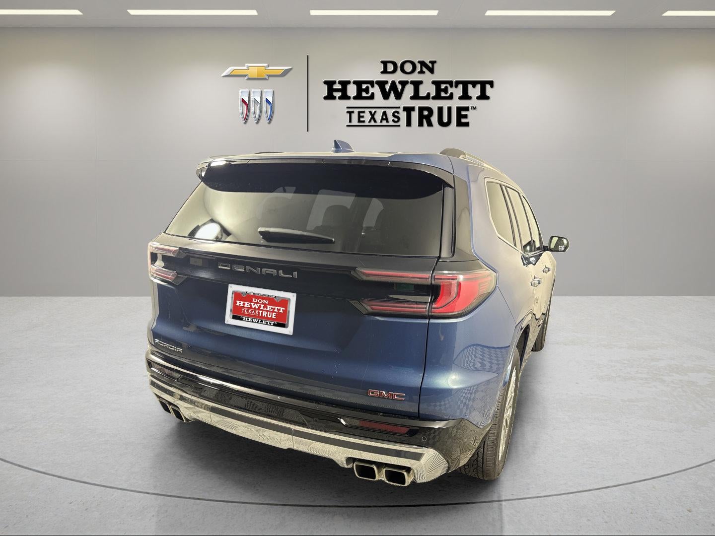 2025 GMC Acadia Denali