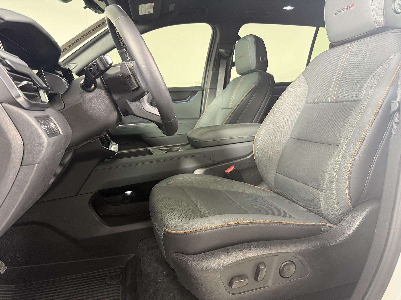 2024 GMC Acadia AT4