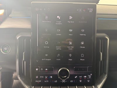 2024 GMC Acadia AT4