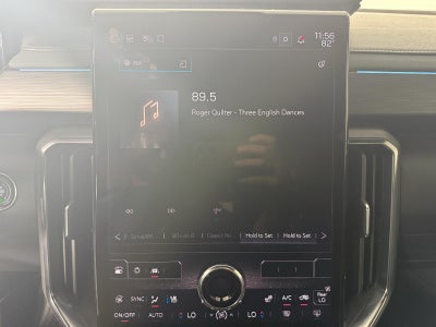 2024 GMC Acadia AT4