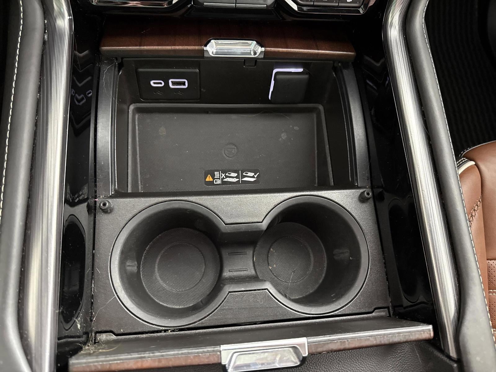 2023 GMC Yukon XL Denali Ultimate