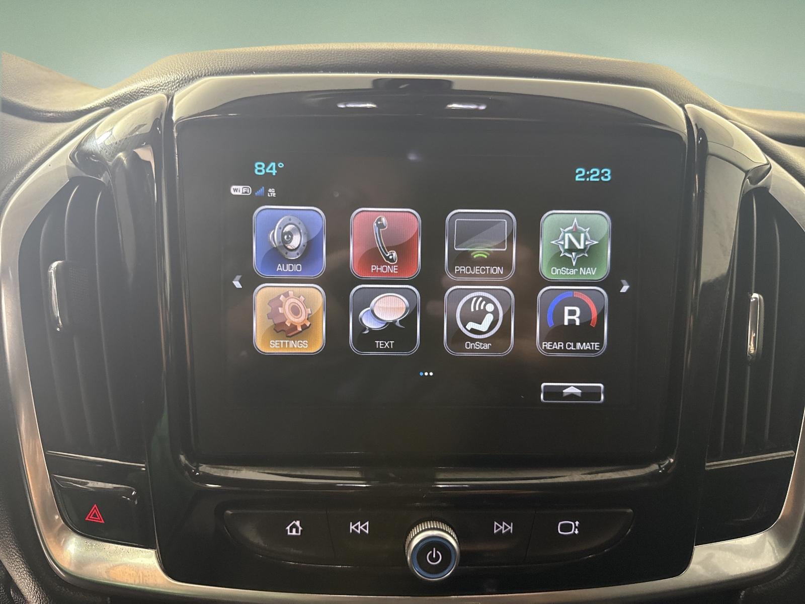 2018 Chevrolet Traverse LT Cloth