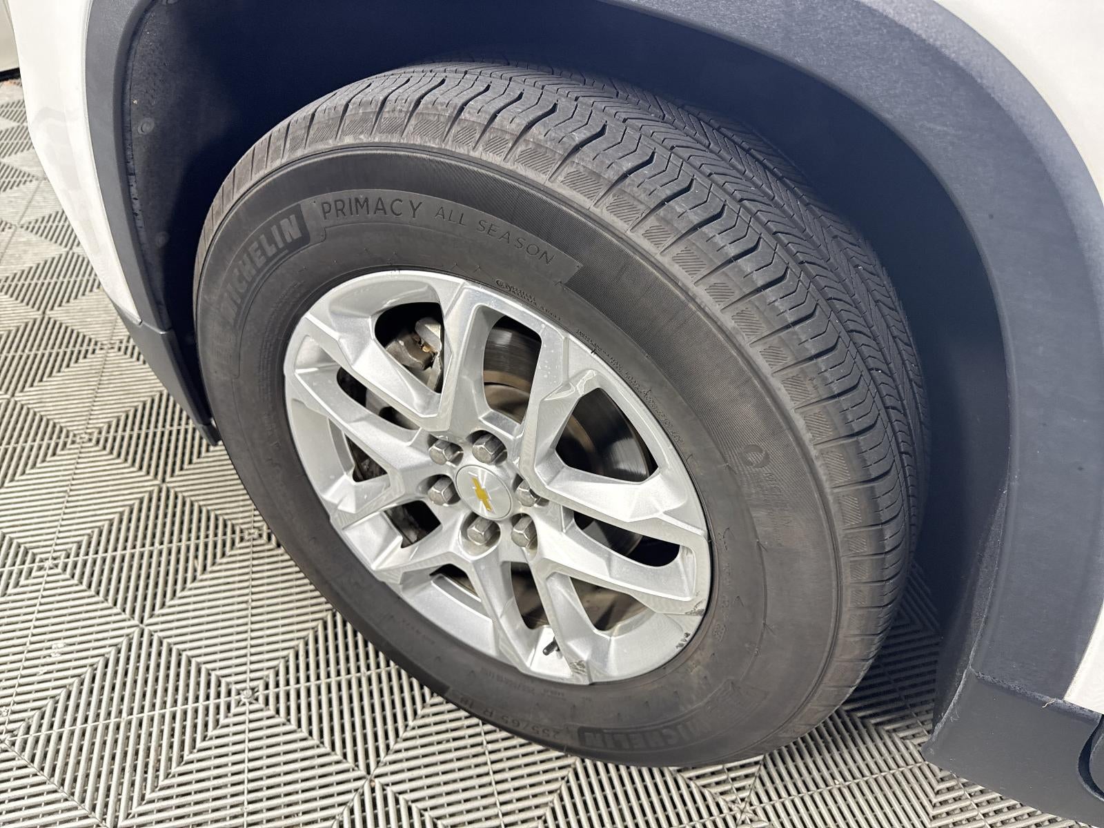 2018 Chevrolet Traverse LT Cloth