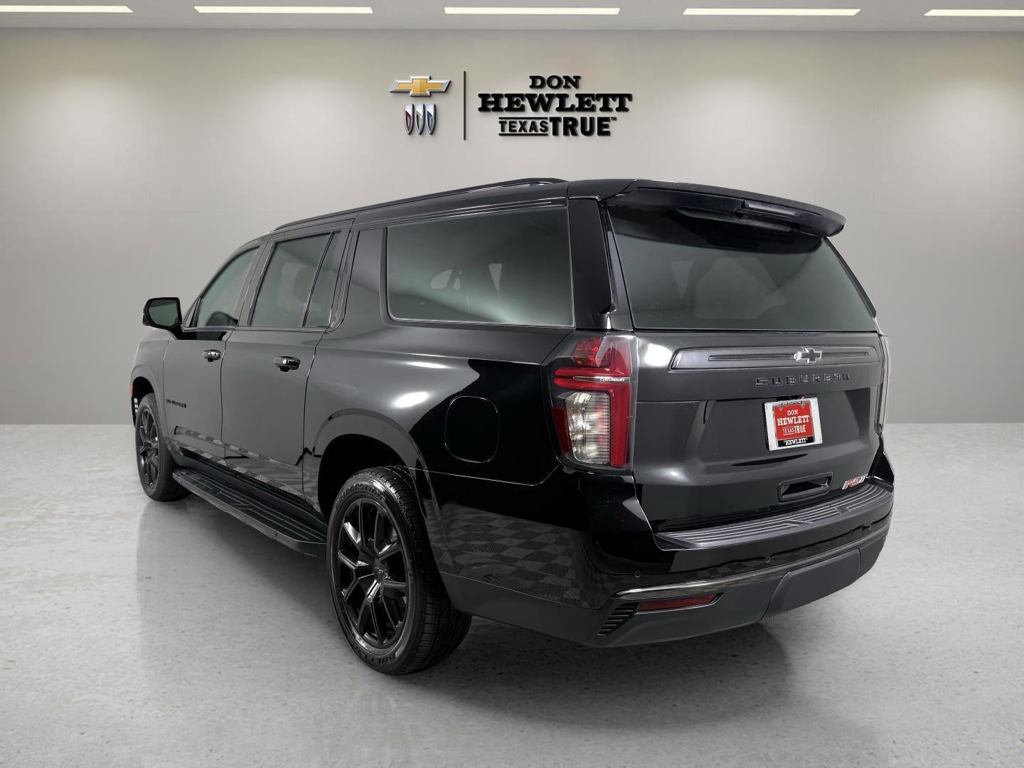 2022 Chevrolet Suburban RST