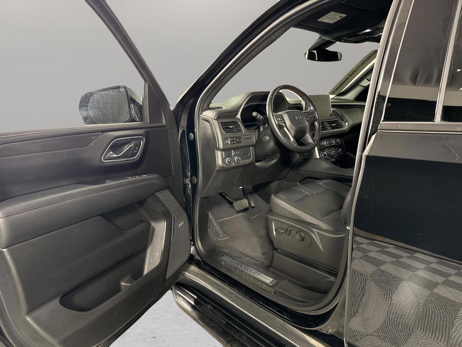 2022 Chevrolet Suburban RST