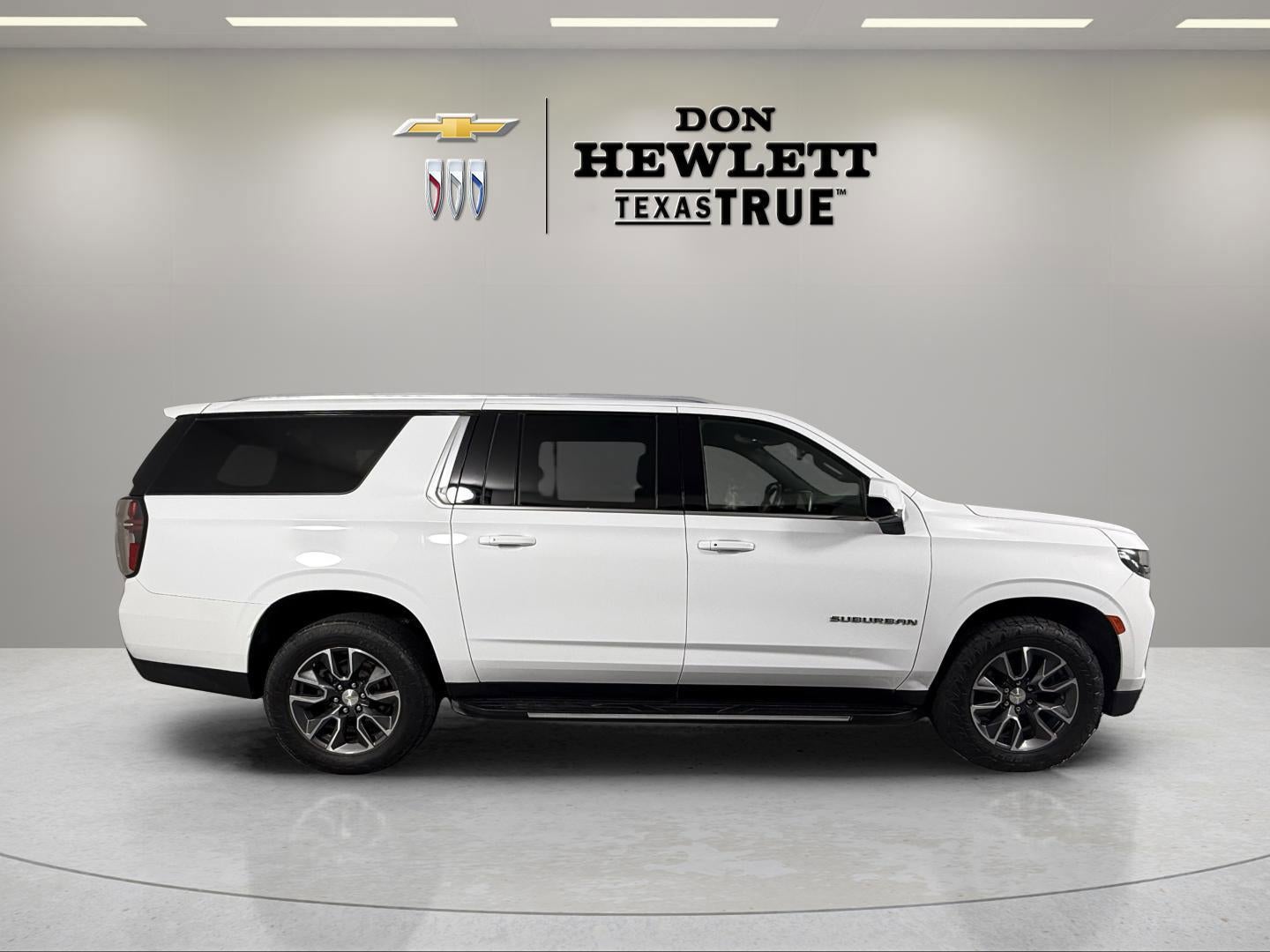 2021 Chevrolet Suburban LT