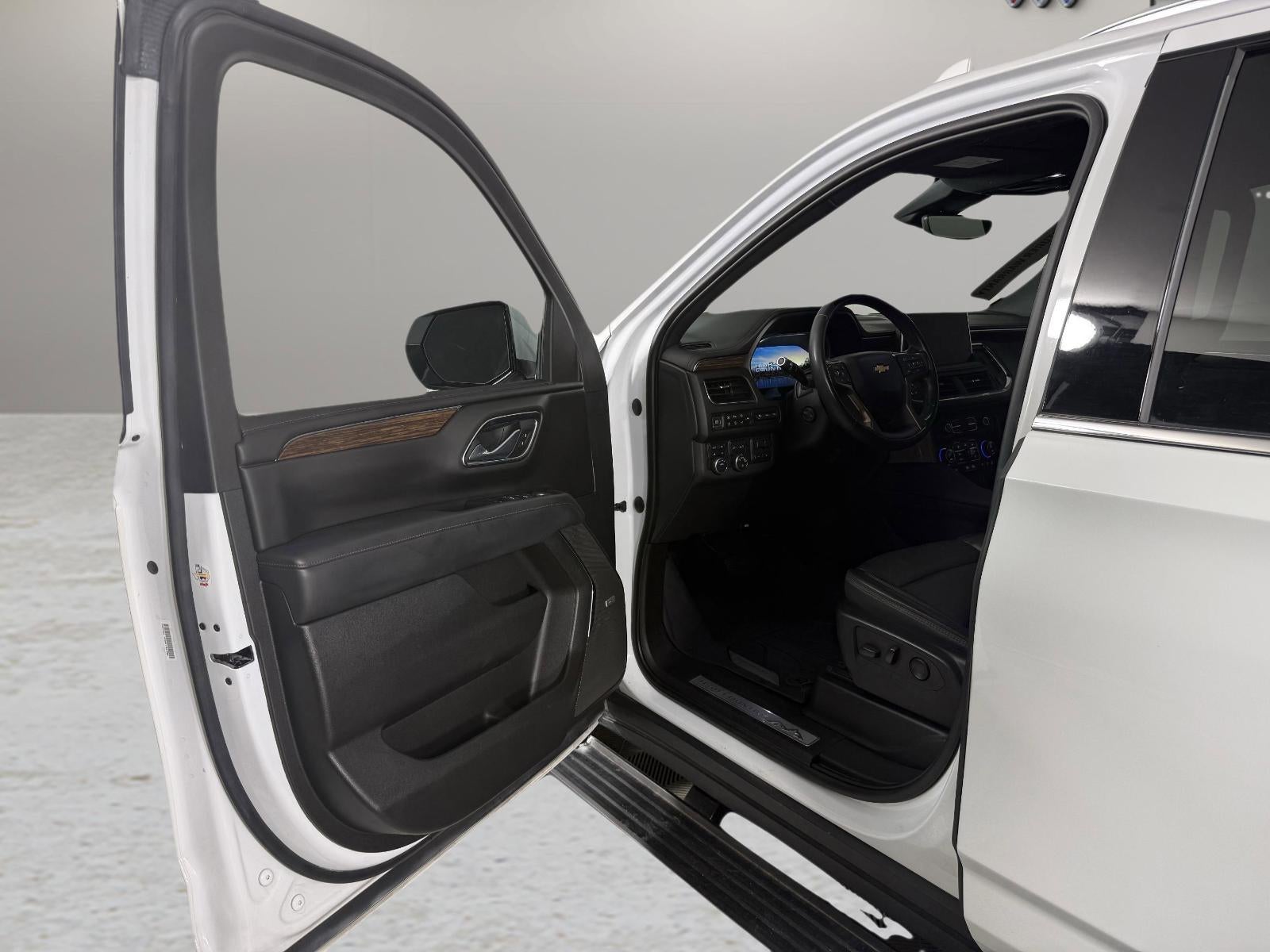 2023 Chevrolet Suburban High Country
