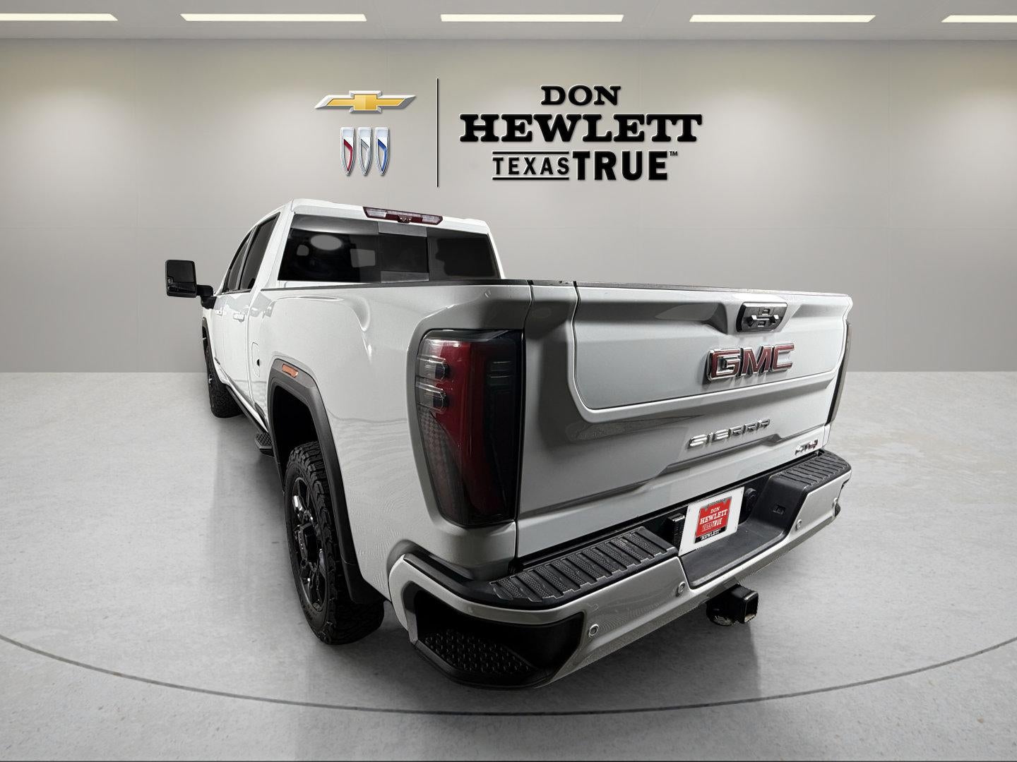 2025 GMC Sierra 3500 HD AT4
