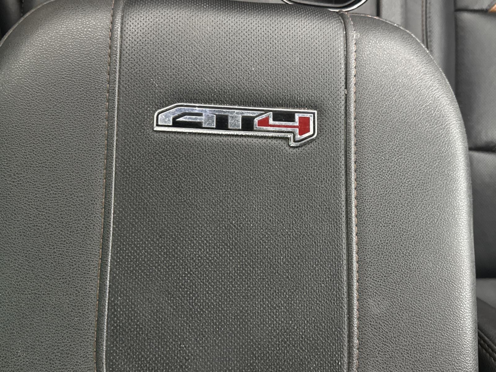 2025 GMC Sierra 3500 HD AT4