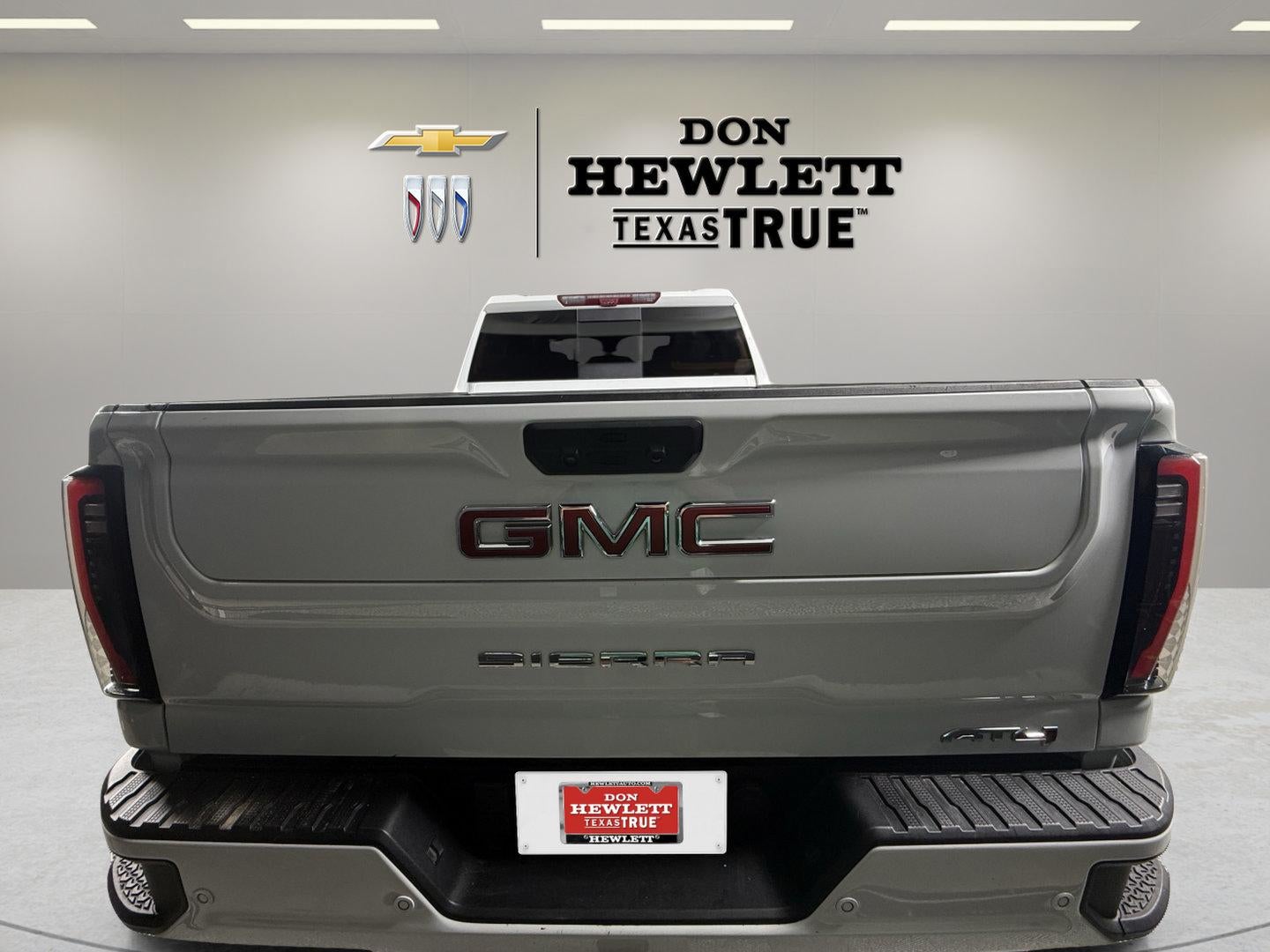 2025 GMC Sierra 3500 HD AT4