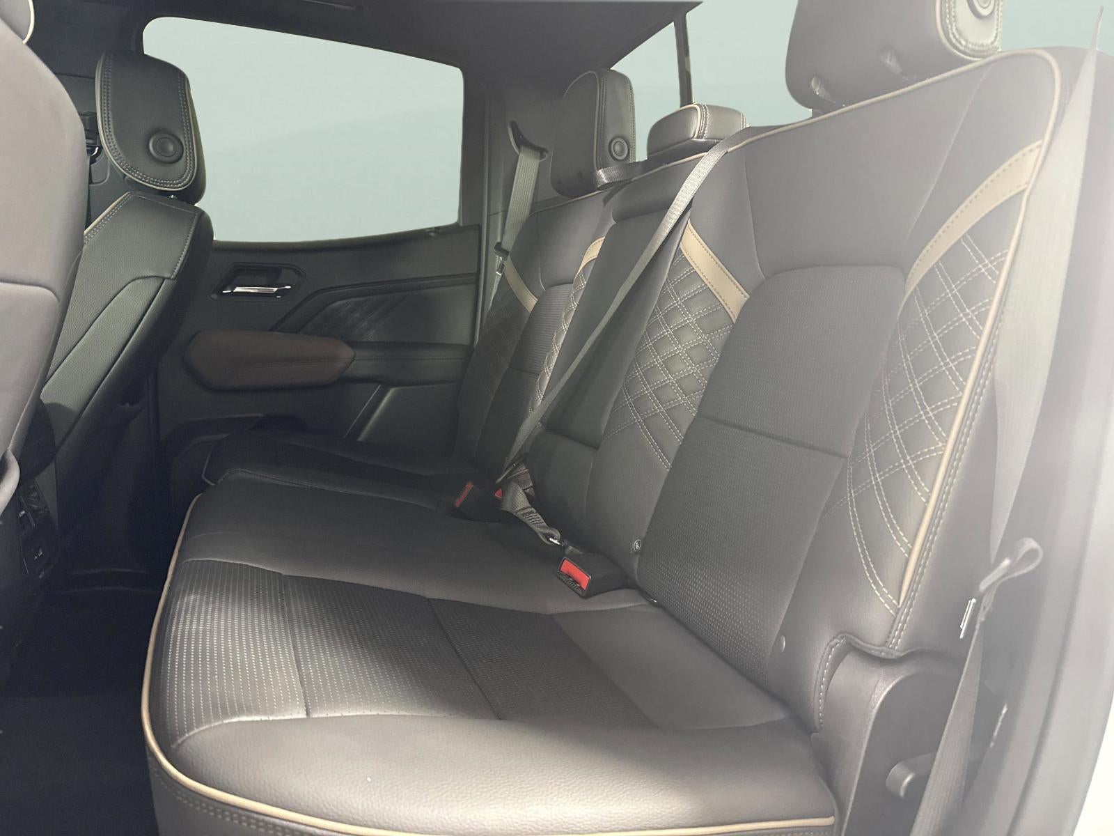 2024 GMC Canyon Denali