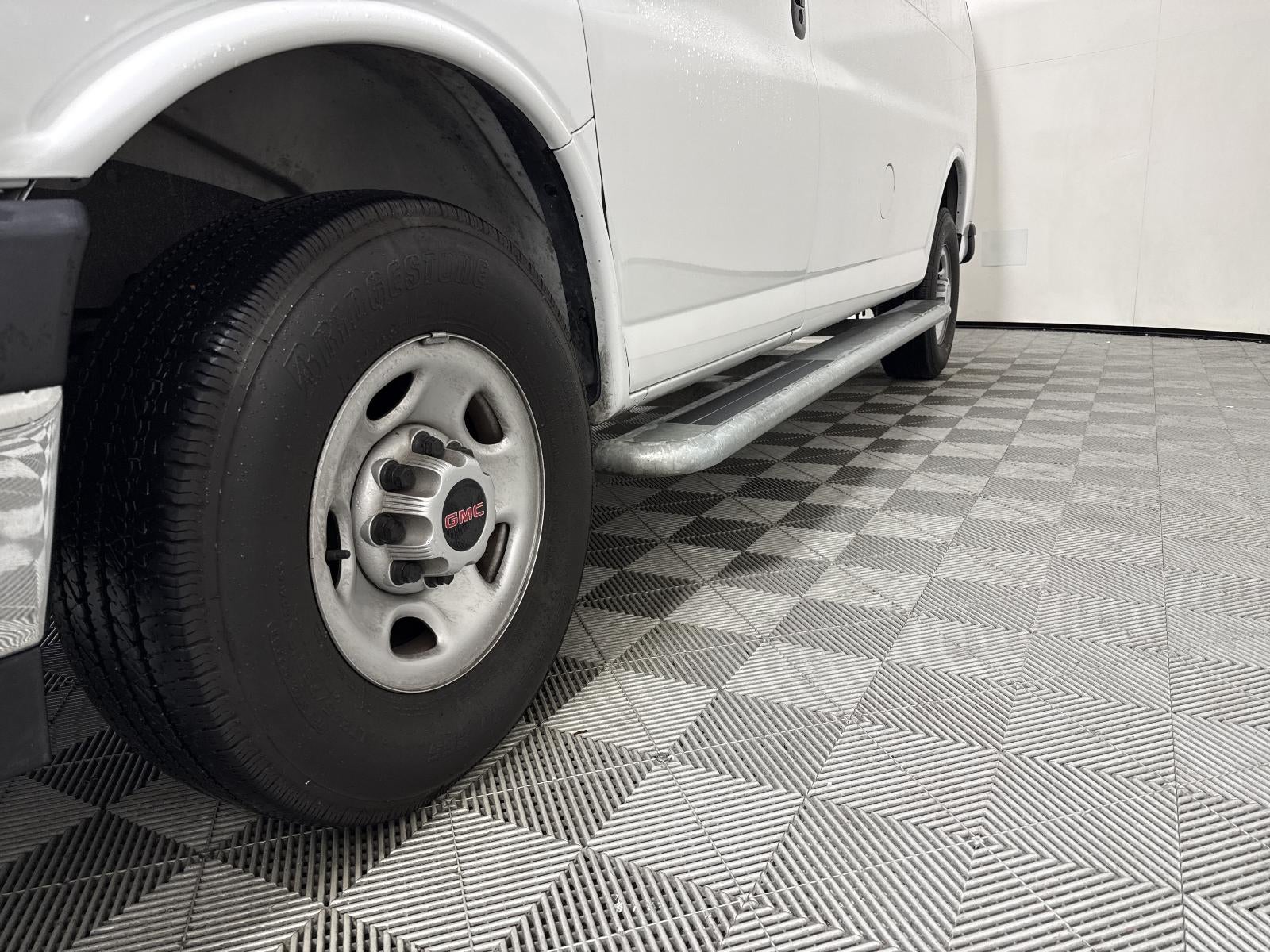 2024 GMC Savana Cargo 2500 Work Van