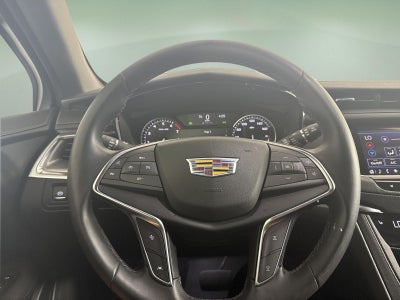2024 Cadillac XT5 Luxury