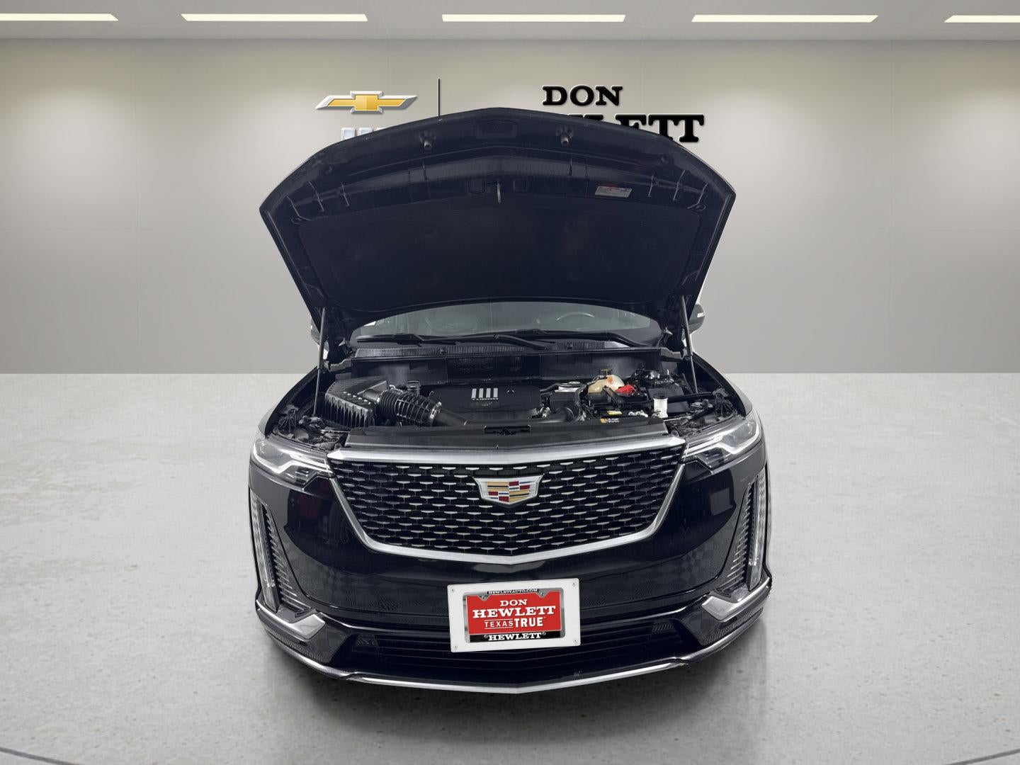2025 Cadillac XT6 Luxury