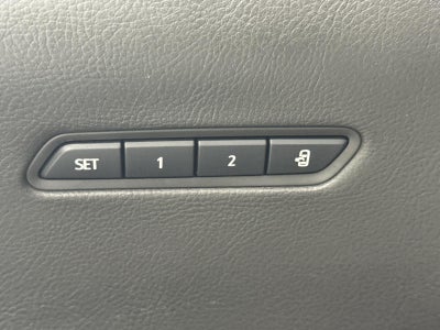 2025 Cadillac XT6 Luxury
