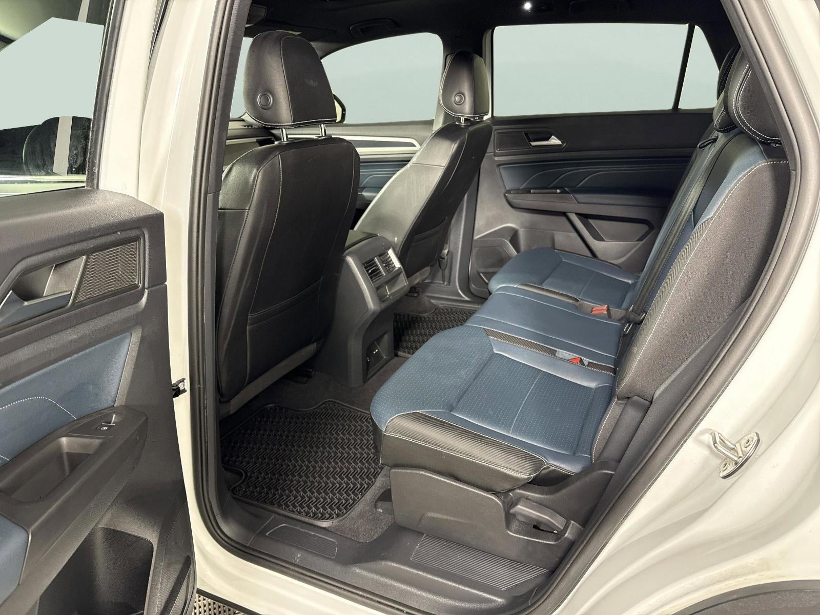 2023 Volkswagen Atlas Cross Sport 2.0T SEL