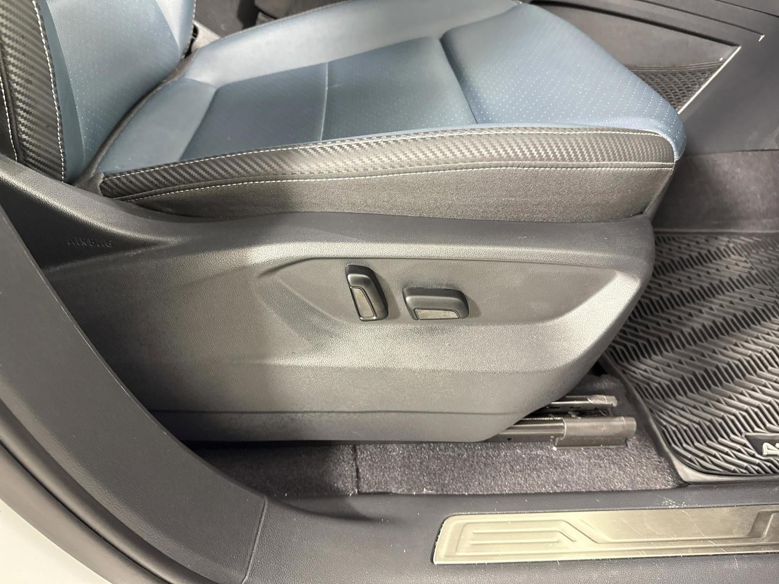 2023 Volkswagen Atlas Cross Sport 2.0T SEL