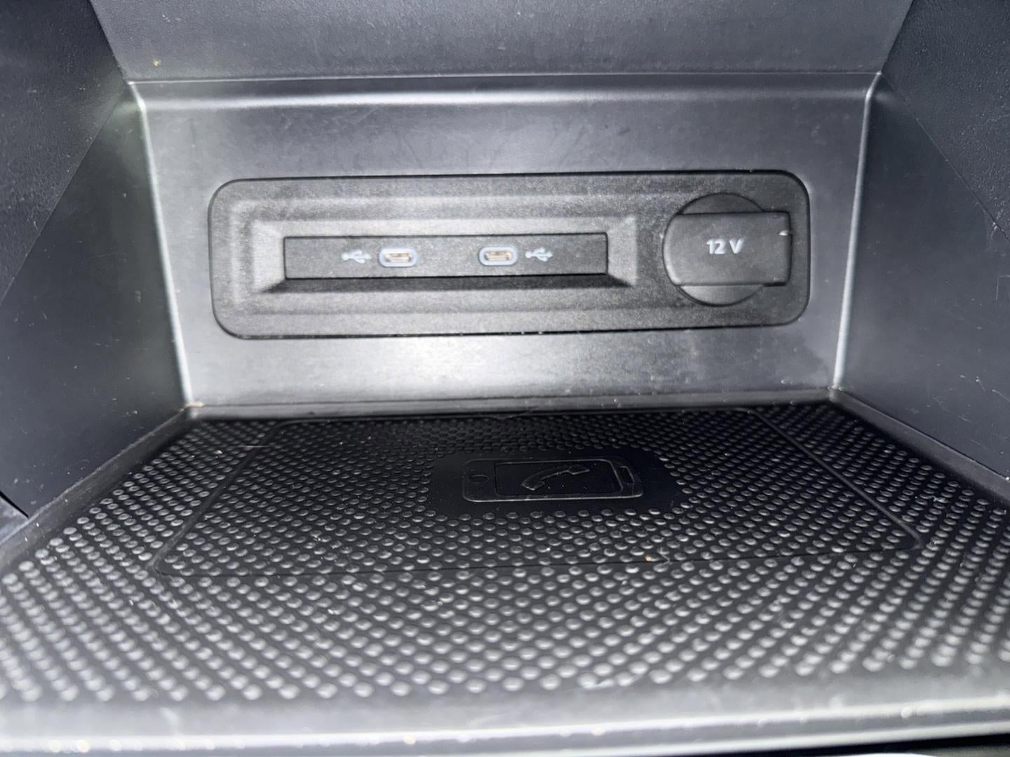 2023 Volkswagen Atlas Cross Sport 2.0T SEL