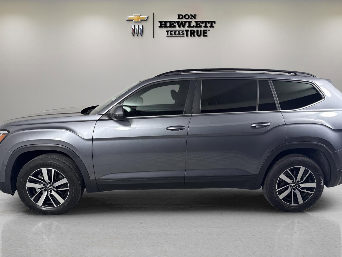 2023 Volkswagen Atlas 2.0T SE