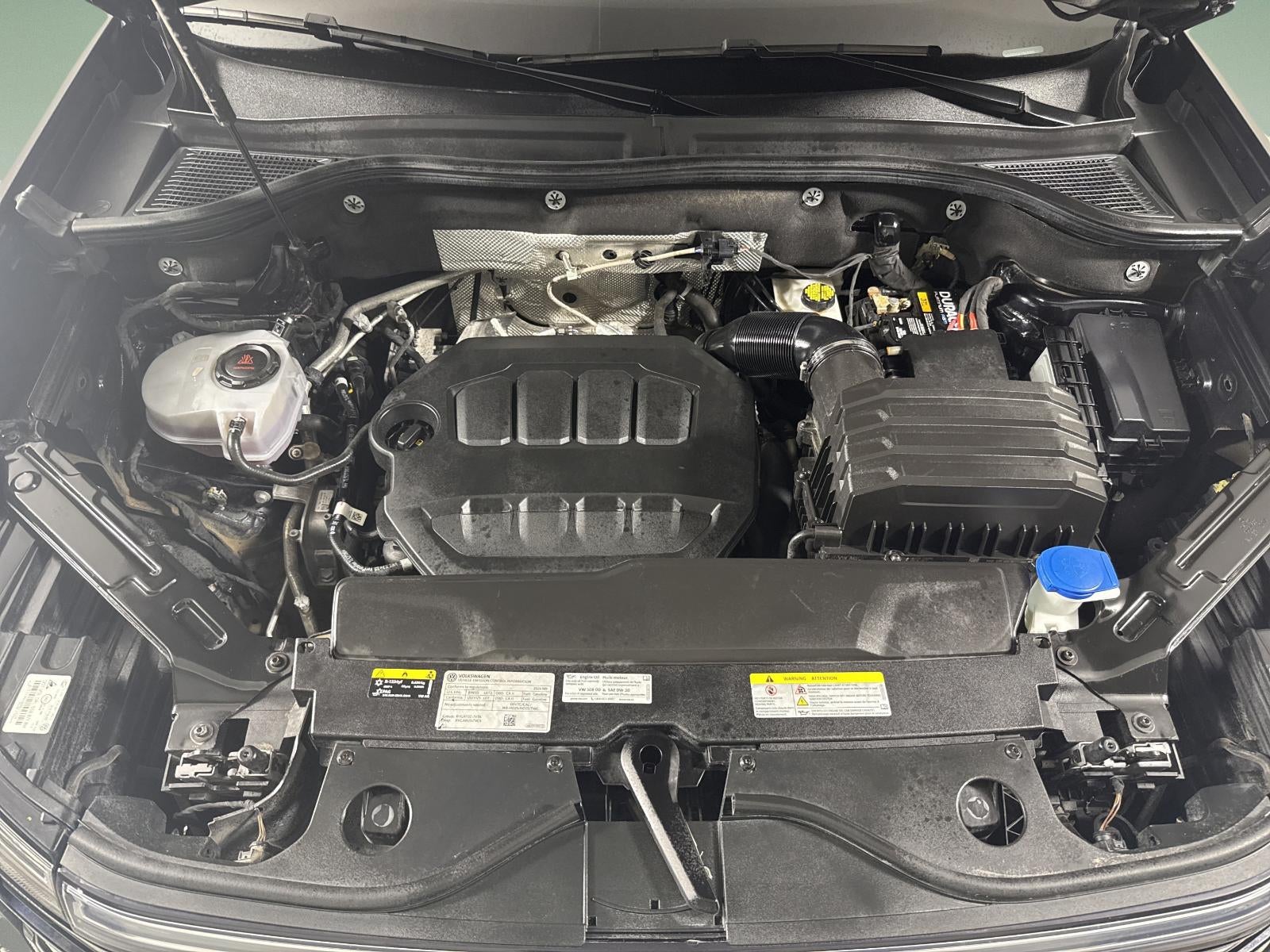 2024 Volkswagen Atlas 2.0T SEL Premium R-Line