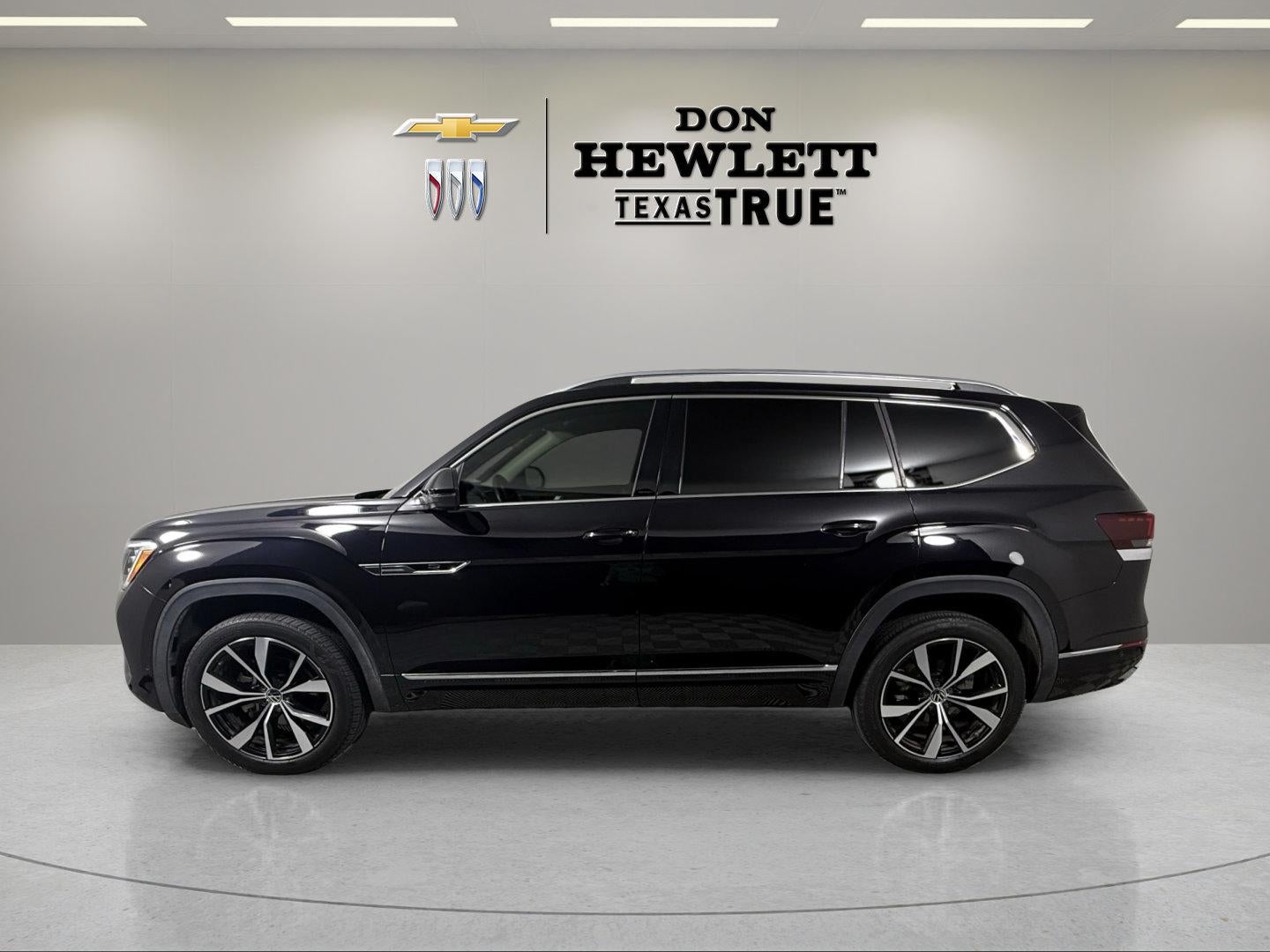 2024 Volkswagen Atlas 2.0T SEL Premium R-Line