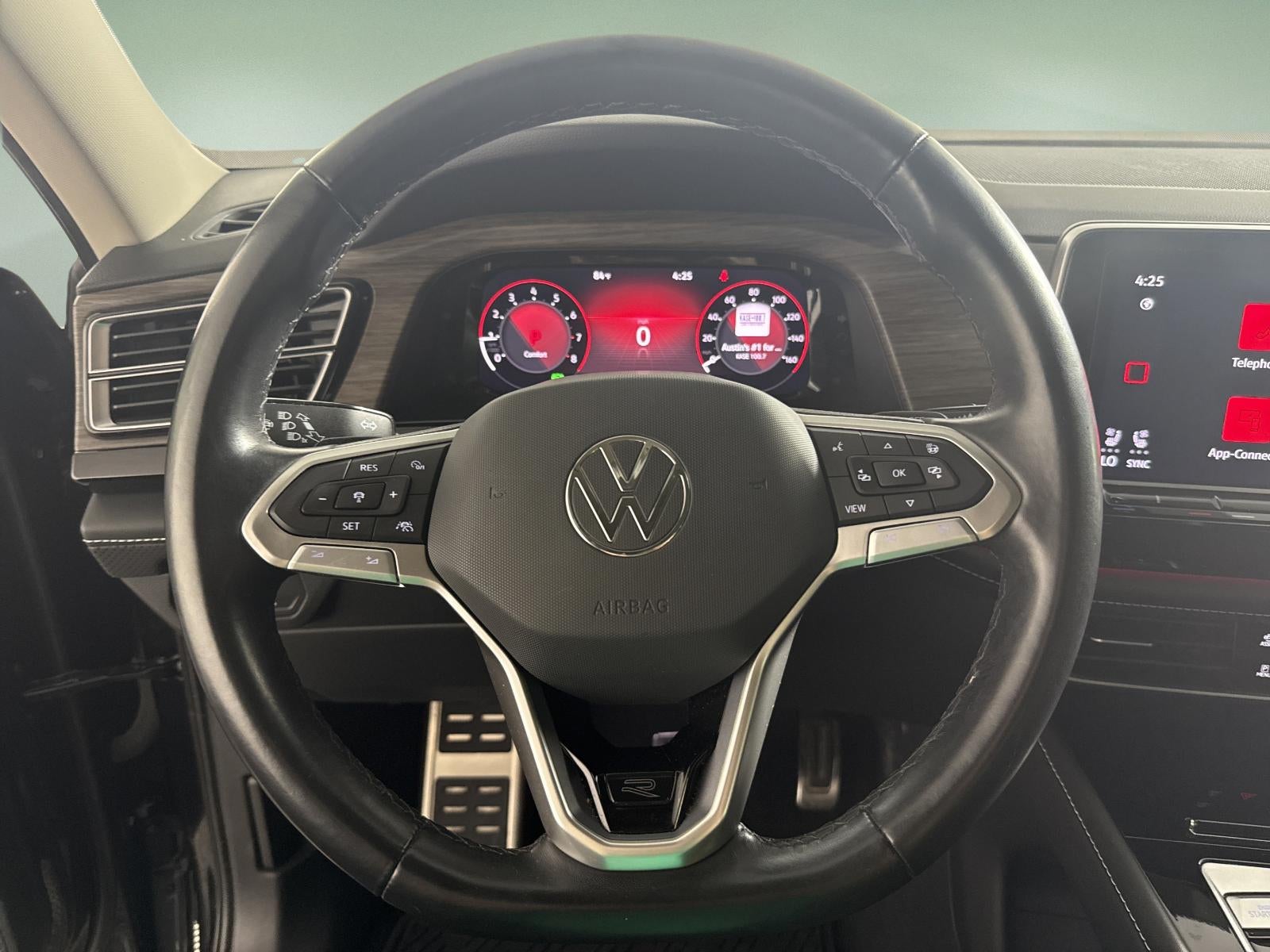 2024 Volkswagen Atlas 2.0T SEL Premium R-Line