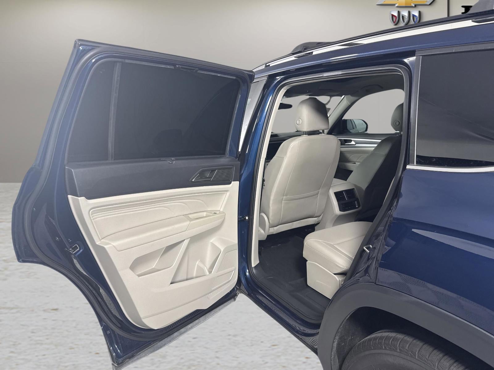 2023 Volkswagen Atlas 2.0T SE w/Technology