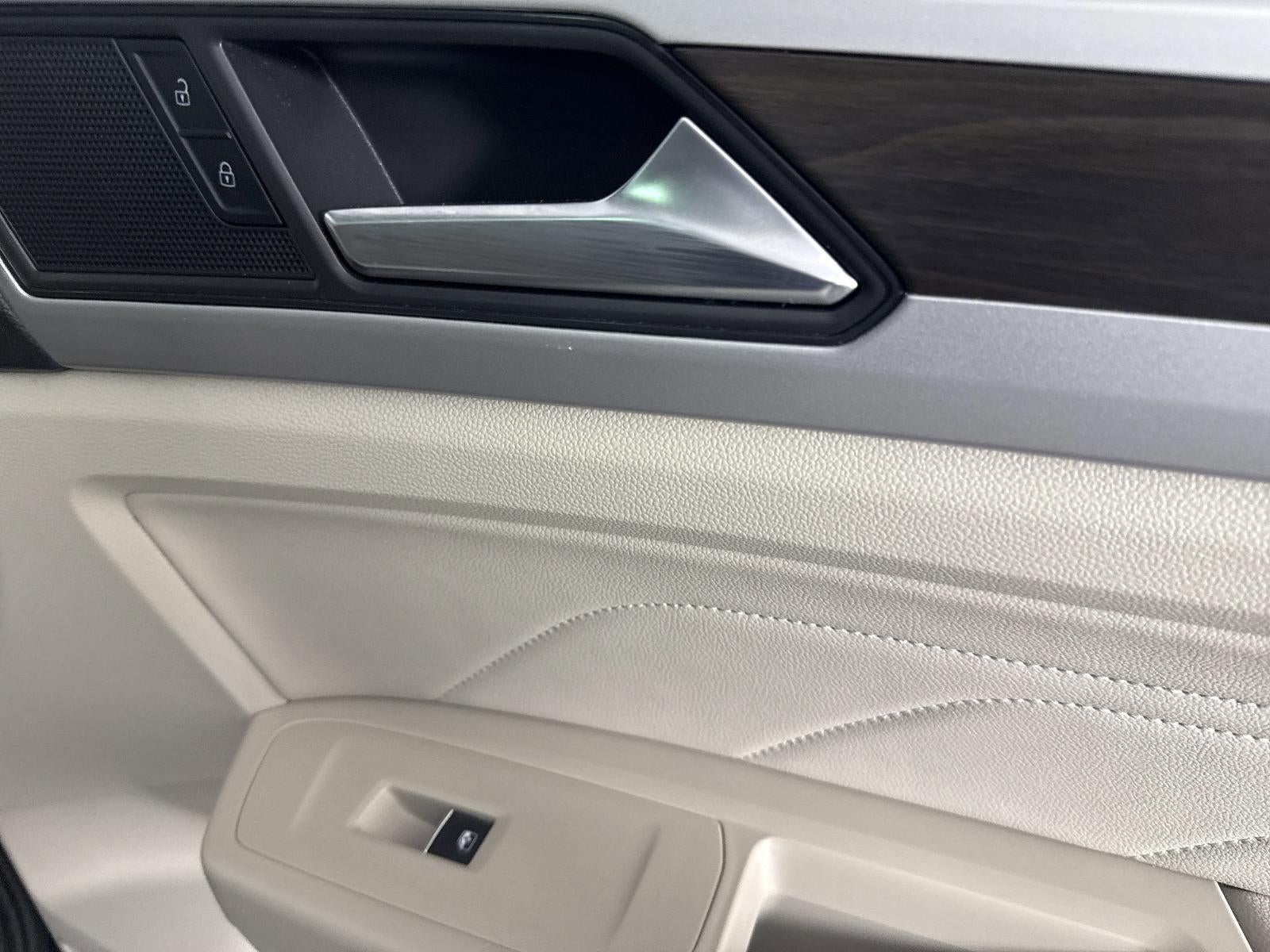 2023 Volkswagen Atlas 2.0T SE w/Technology