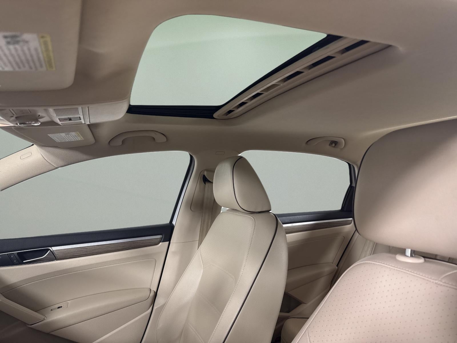 2018 Volkswagen Passat 2.0T SE