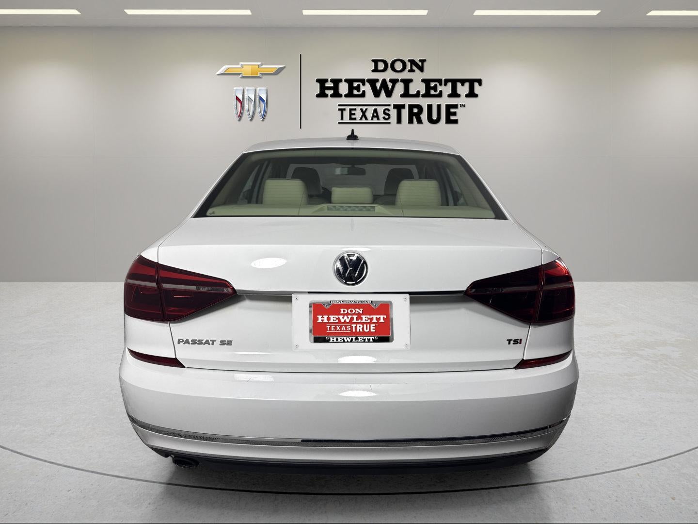 2018 Volkswagen Passat 2.0T SE