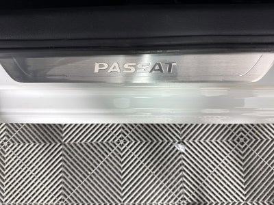 2016 Volkswagen Passat 1.8T SE