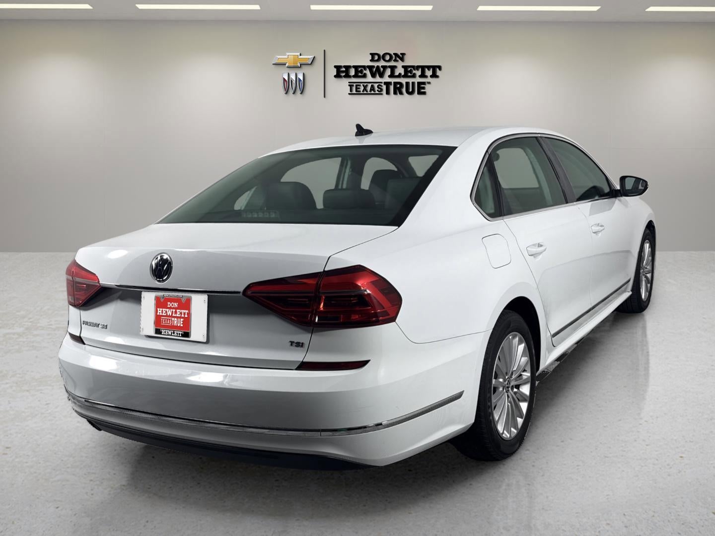 2016 Volkswagen Passat 1.8T SE