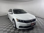 2017 Volkswagen Passat 1.8T SEL Premium