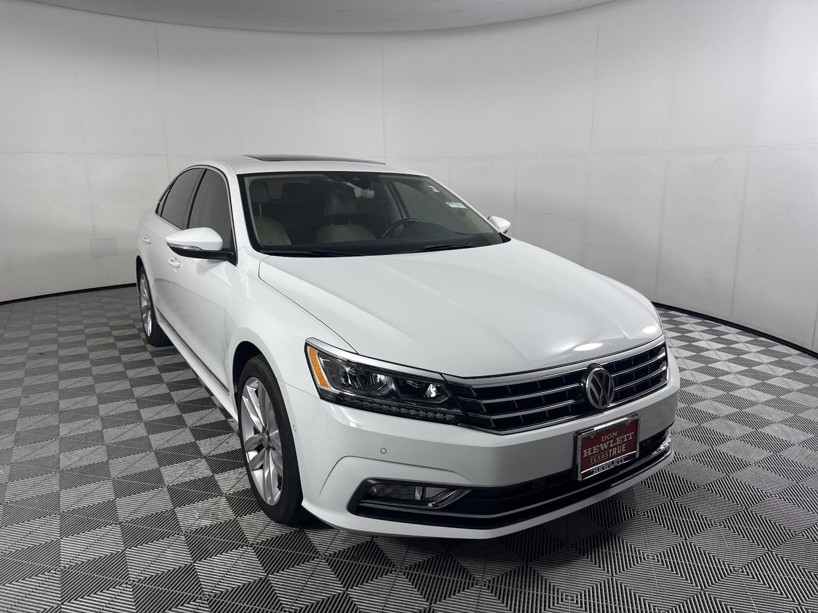 2017 Volkswagen Passat 1.8T SEL Premium