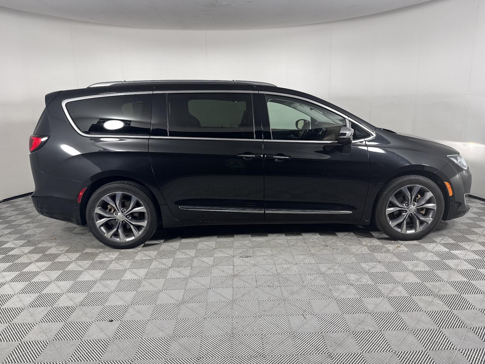 2019 Chrysler Pacifica Limited