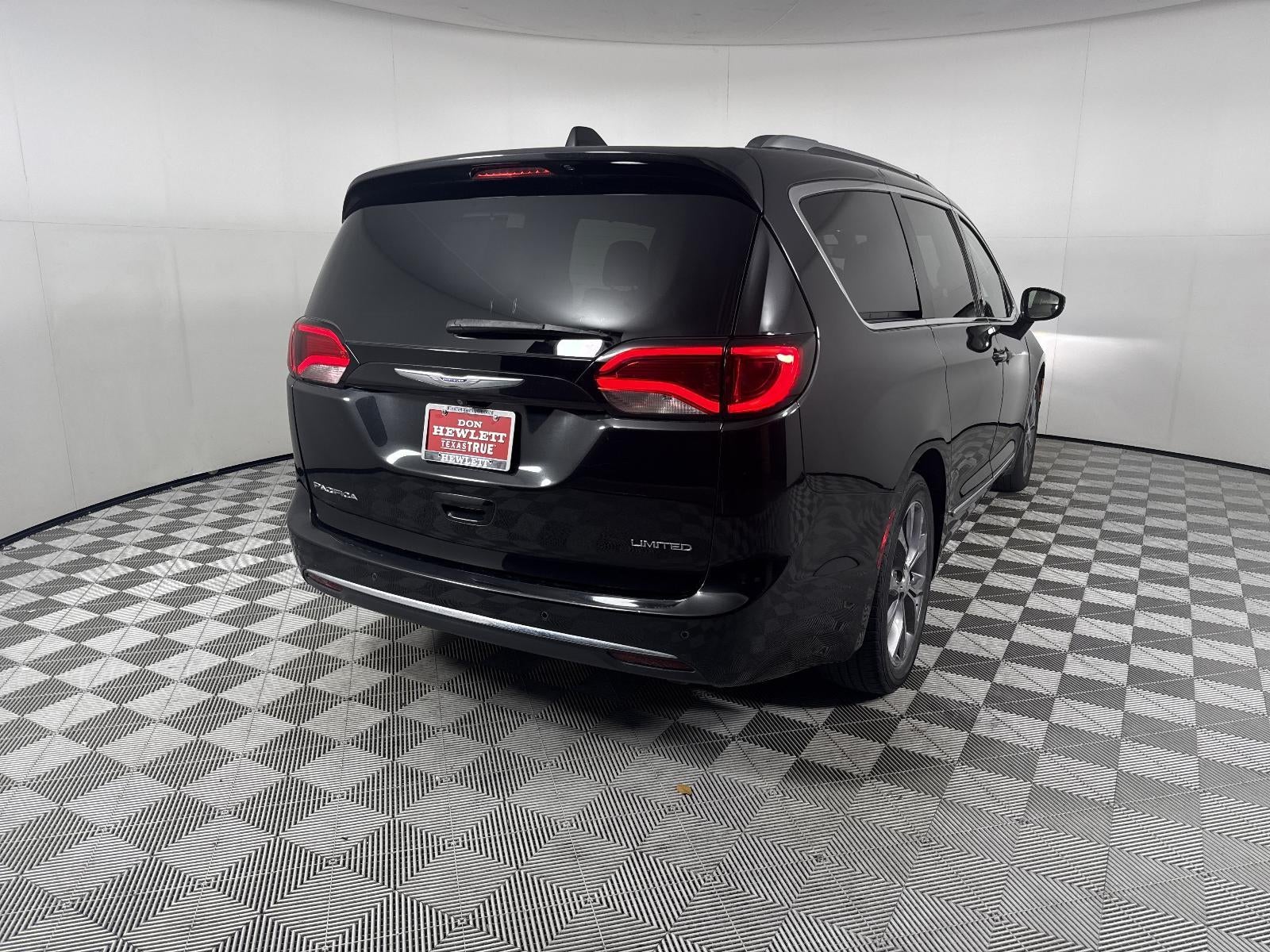 2019 Chrysler Pacifica Limited