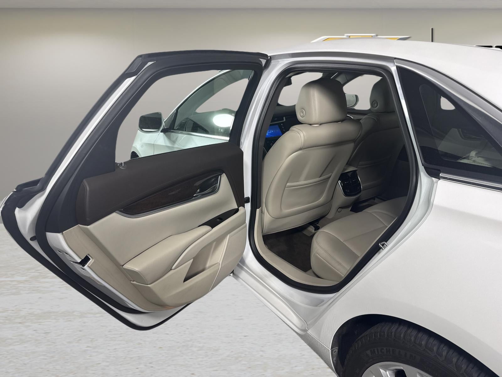 2016 Cadillac XTS Luxury Collection
