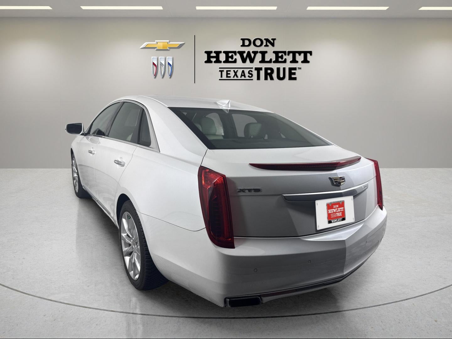 2016 Cadillac XTS Luxury Collection