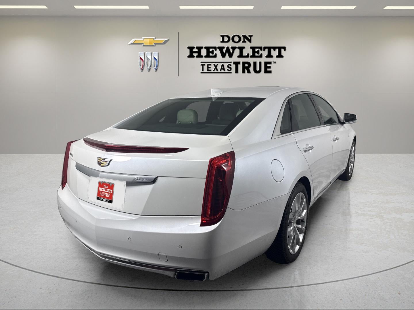 2016 Cadillac XTS Luxury Collection