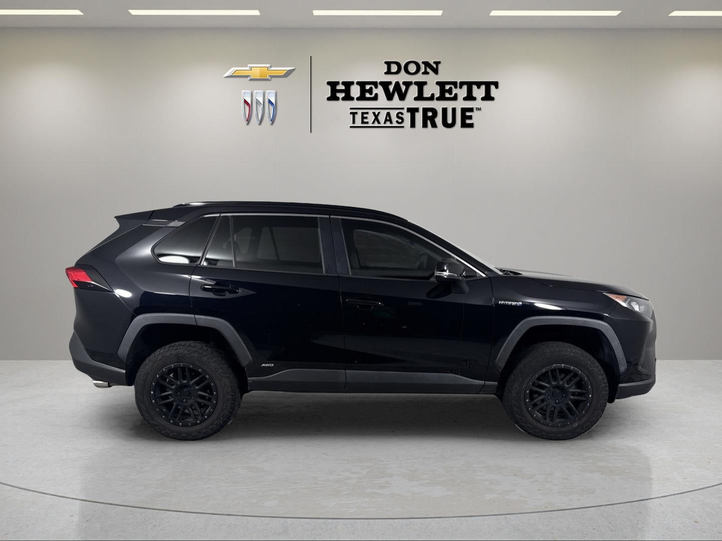2019 Toyota RAV4 Hybrid LE