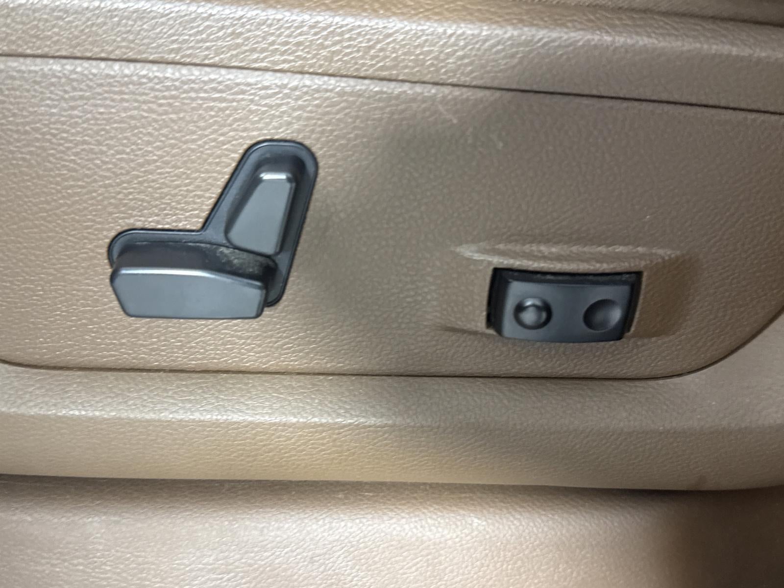 2022 RAM 3500 Limited Longhorn Crew Cab 4x4 8' Box