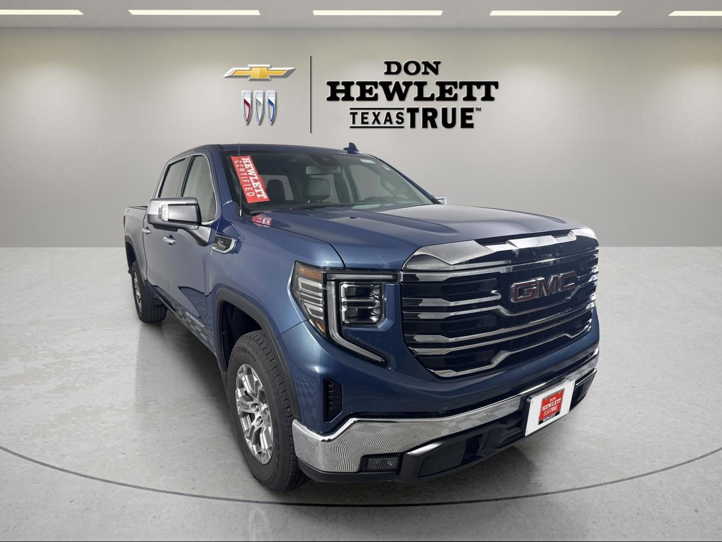 2024 GMC Sierra 1500 SLT