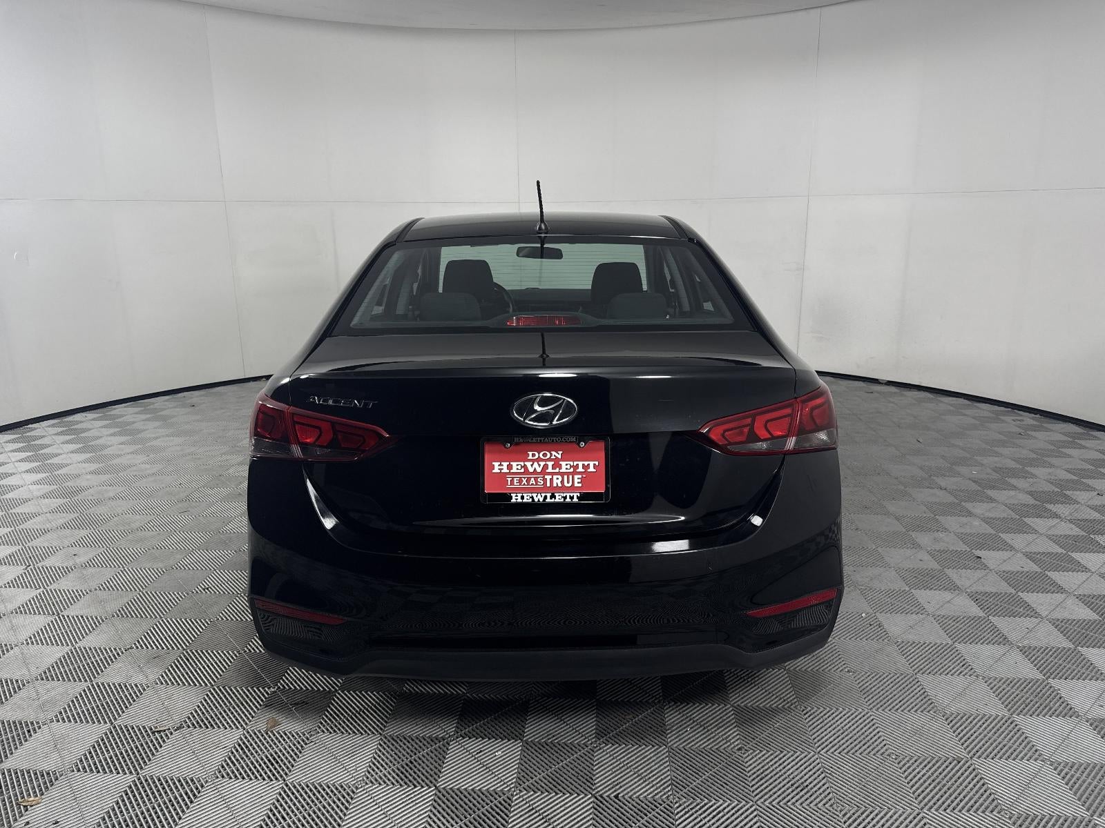 2022 Hyundai Accent SE