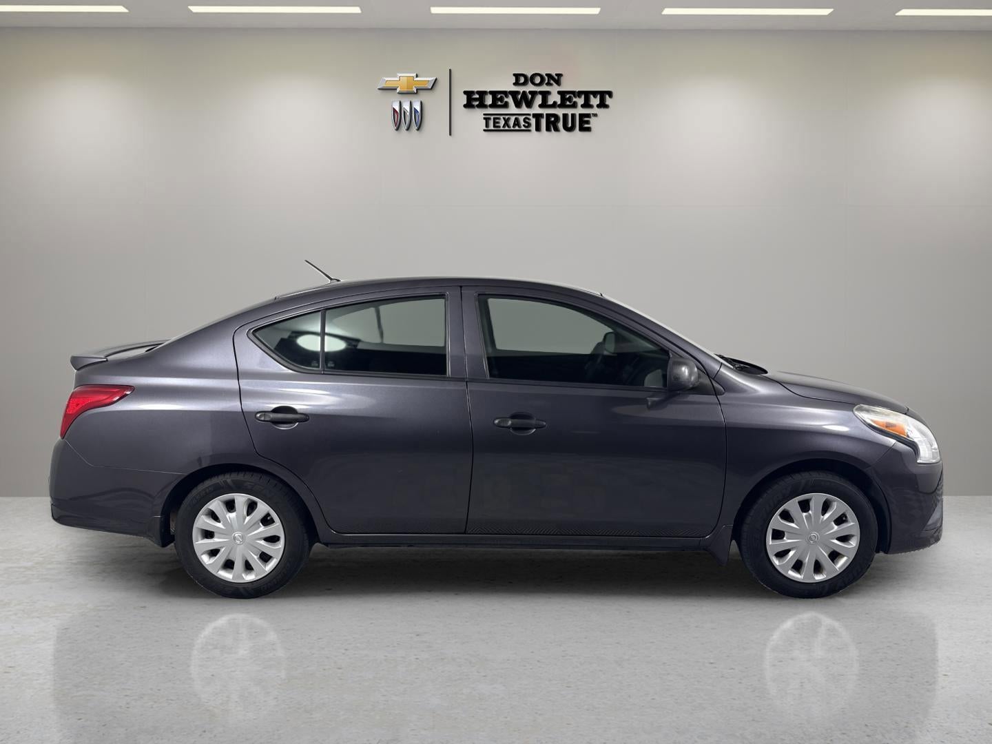 2015 Nissan Versa S Plus
