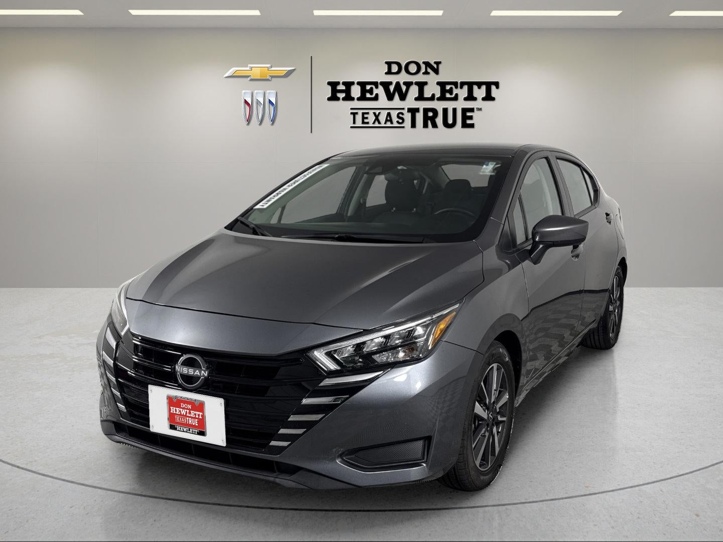 2025 Nissan Versa SV