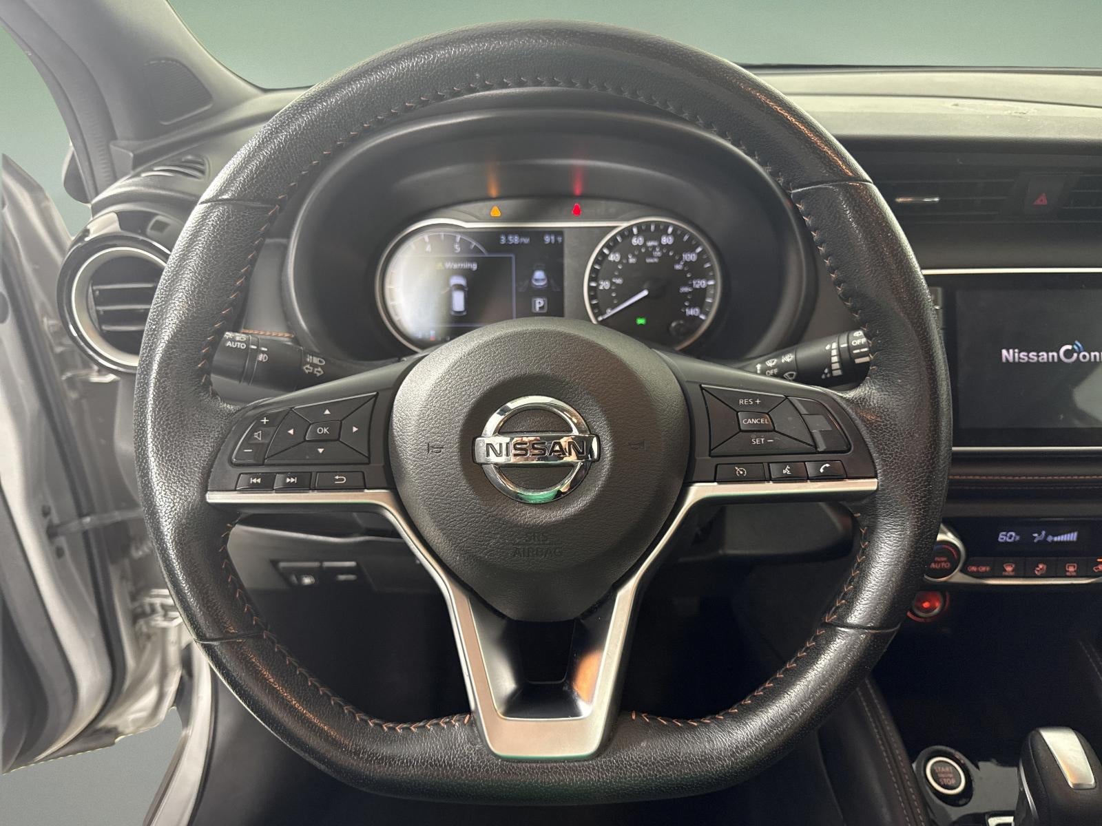 2019 Nissan Kicks SR