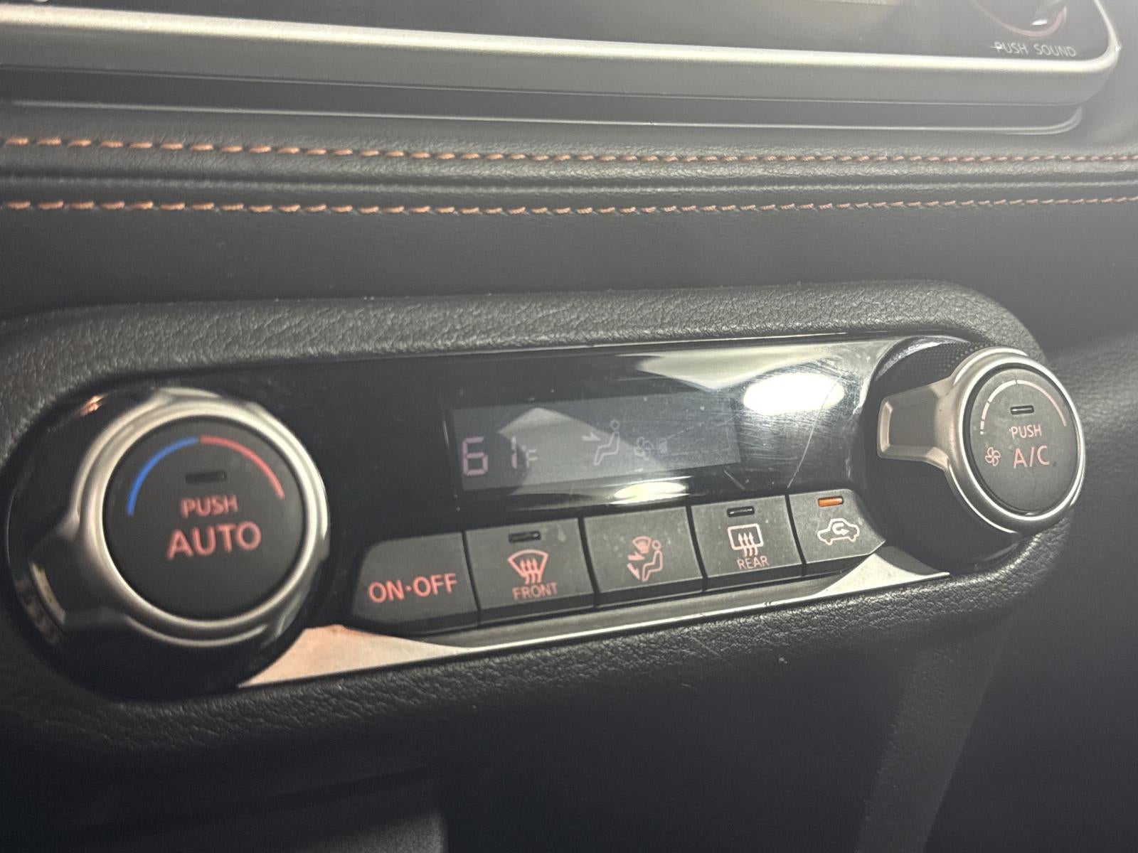 2019 Nissan Kicks SR